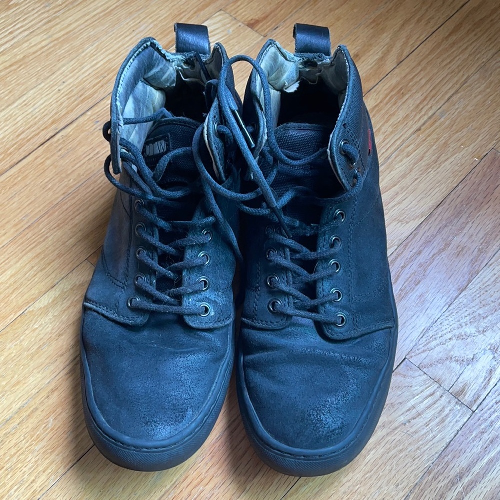 Vans high shoes